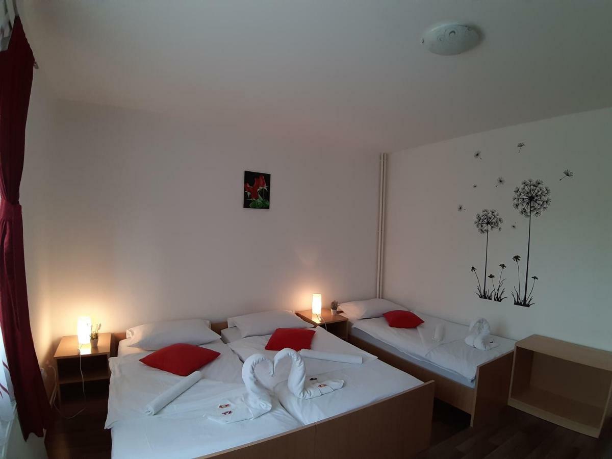 House Naomi Apartment Grabovac  Exterior foto
